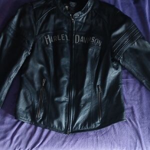 Harley Davidson Black Leather Womens Jacket. Hoodie Insert Included.